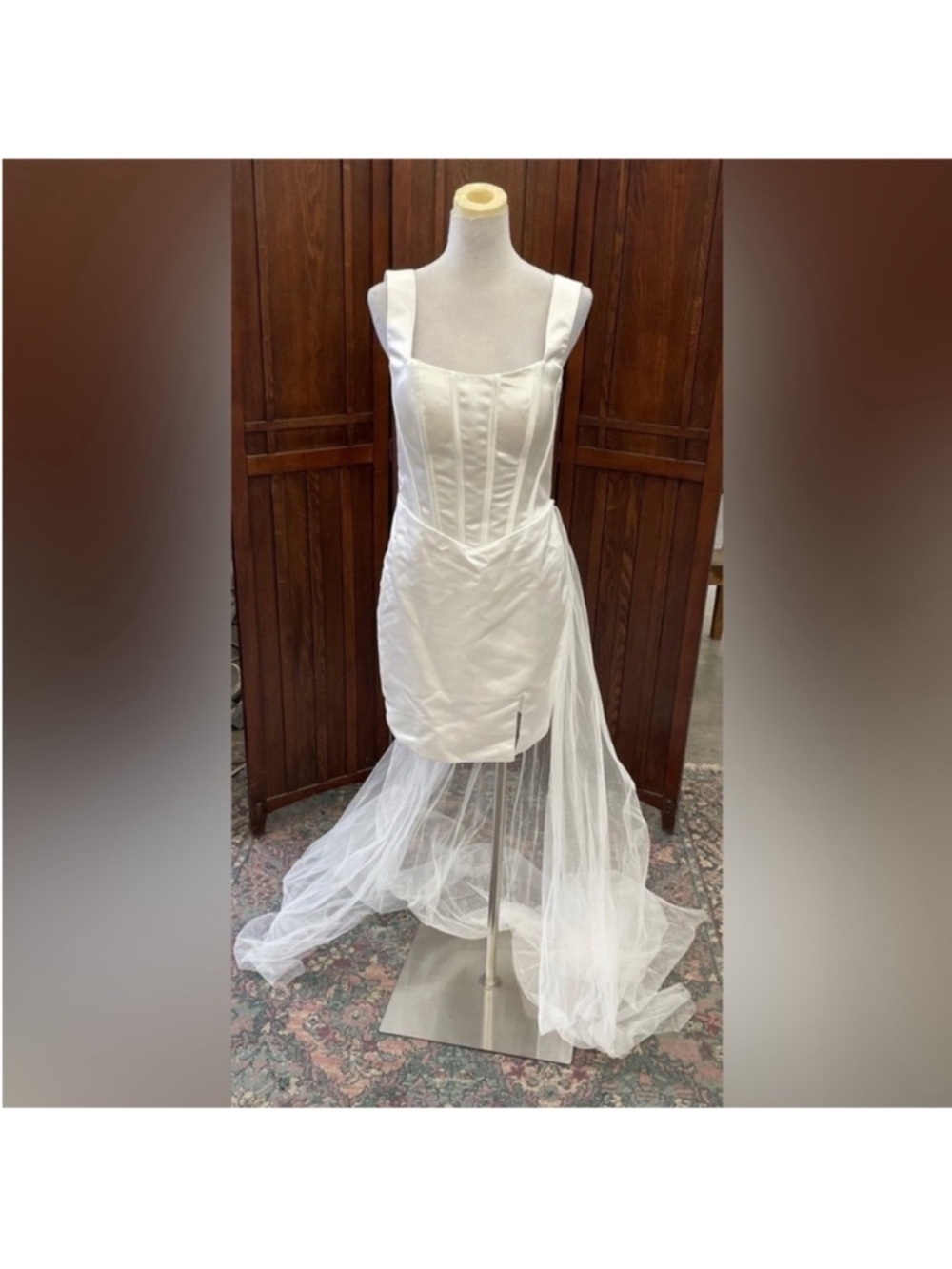 White Satin Bridal Mini Dress w Train Vegas Elopement Reception S/M